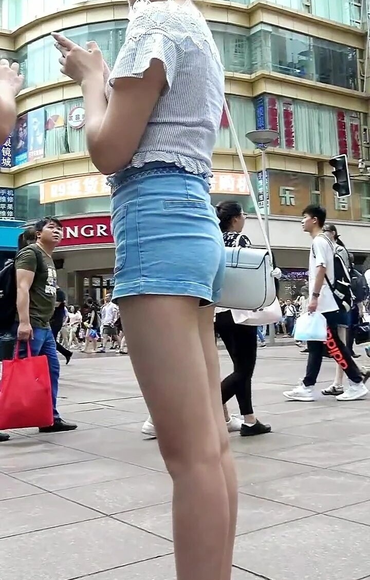 附近真实同城社交如何避免被骚扰？，教你轻松找到合适的对象